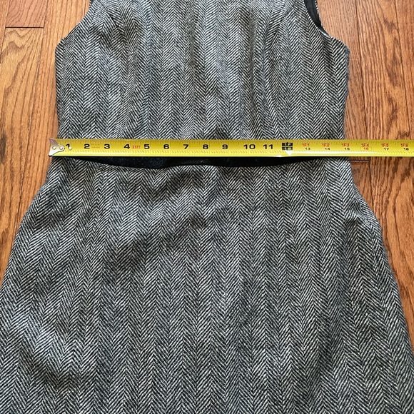 Boden Carrie Heritage British Tweed Gray Herringbone Wool Shift Dress Sz 6R - Picture 6 of 11
